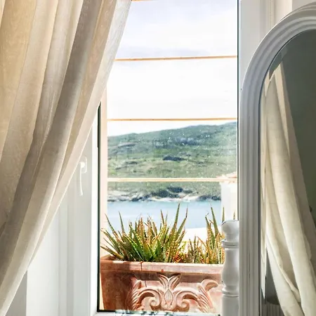 Castel Abaso Boutique By Explore