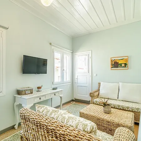 Castel Abaso Boutique By Explore