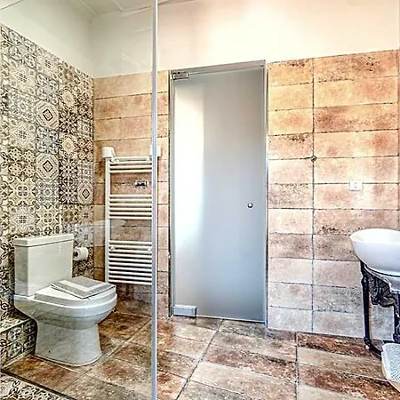 Ξενοδοχείο με διαμερίσματα Castel Abaso Boutique By Explore 4*