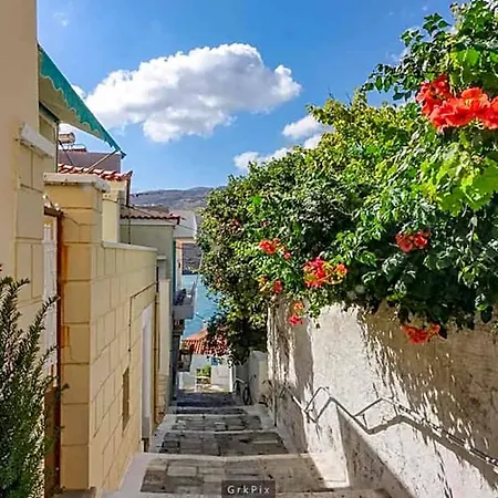 Ξενοδοχείο με διαμερίσματα Castel Abaso Boutique By Explore